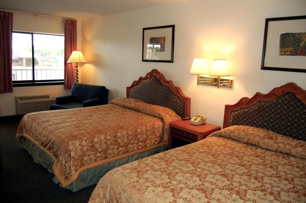 Columbus Inn الغرفة الصورة